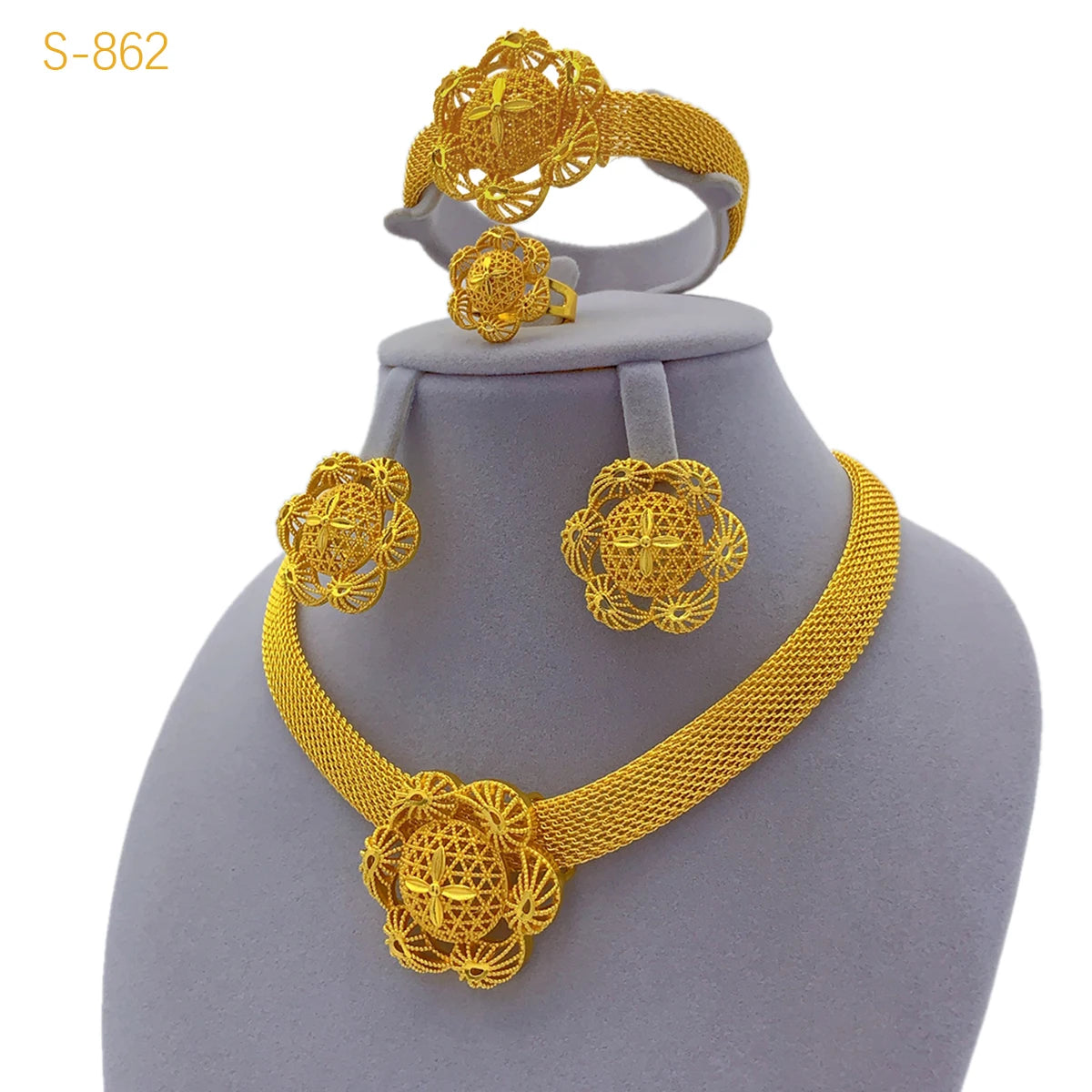 Zenat Luxury Flower Gold-Plated Necklace Set