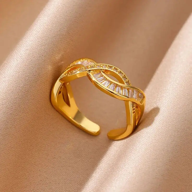 Zenat Zircon Heart Gold Adjustable Ring