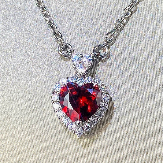 Zenat Vintage Heart Cubic Zirconia Love Necklace