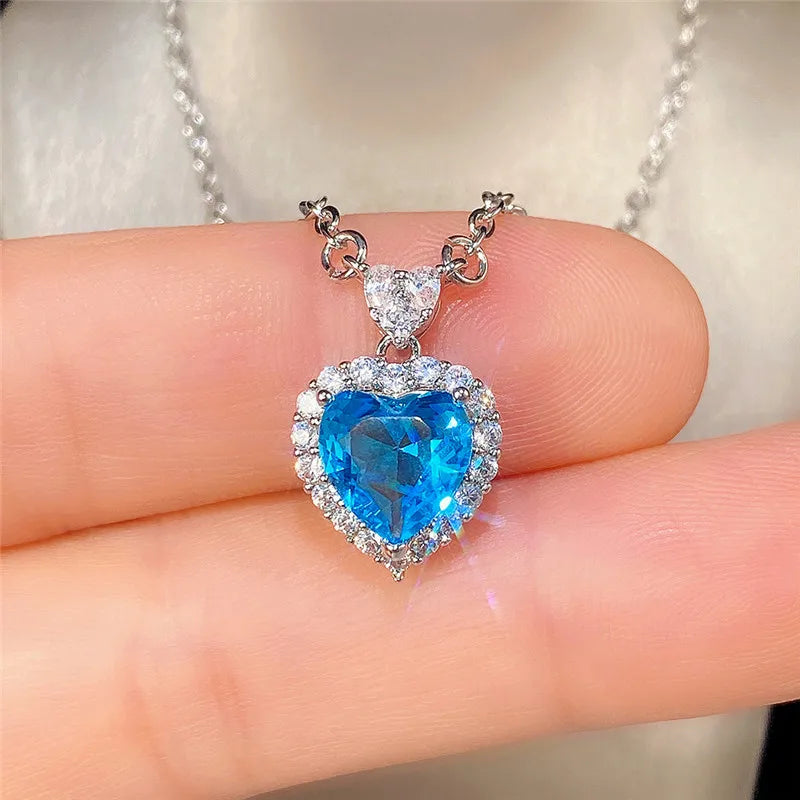Zenat Vintage Heart Cubic Zirconia Love Necklace
