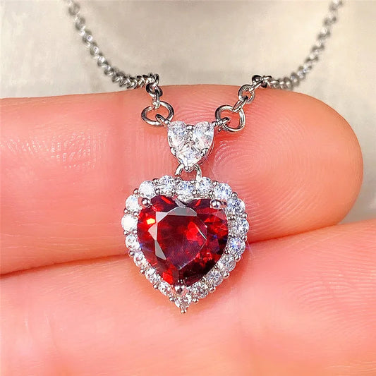 Zenat Vintage Heart Cubic Zirconia Love Necklace