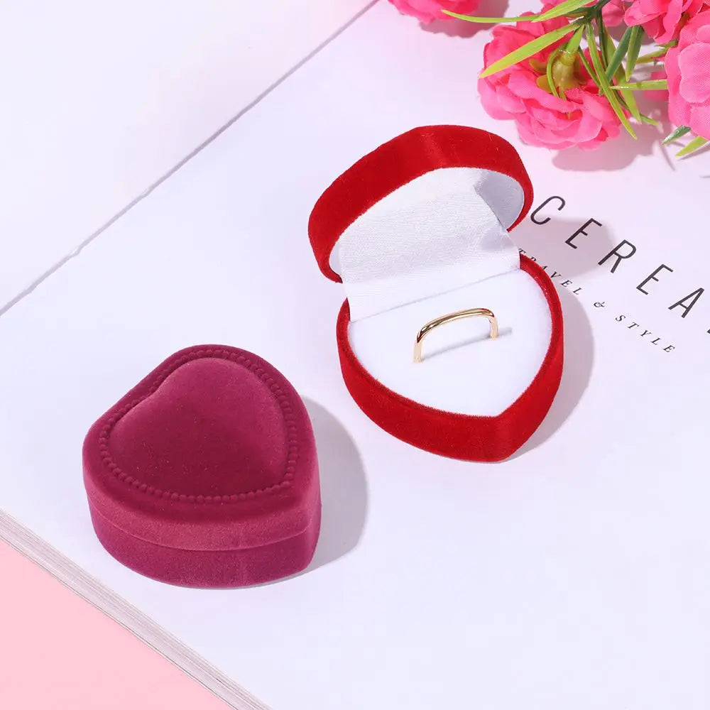 Lovely Velvet Box for Earrings Necklace Bracelet
