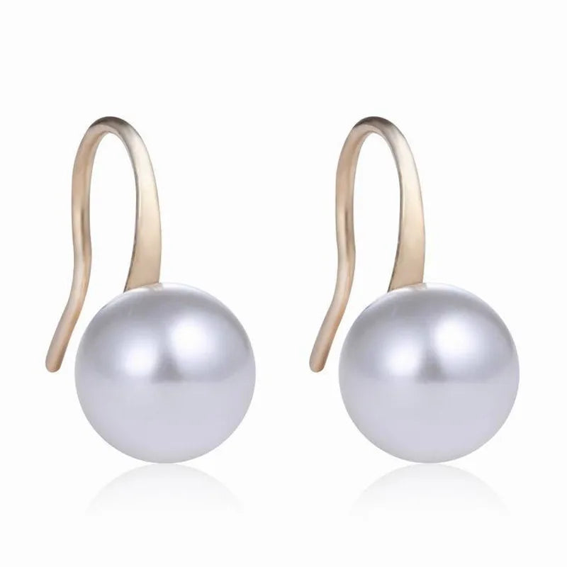 Zenat Pearls & Crystal Stud Earrings – Fashion Jewelry
