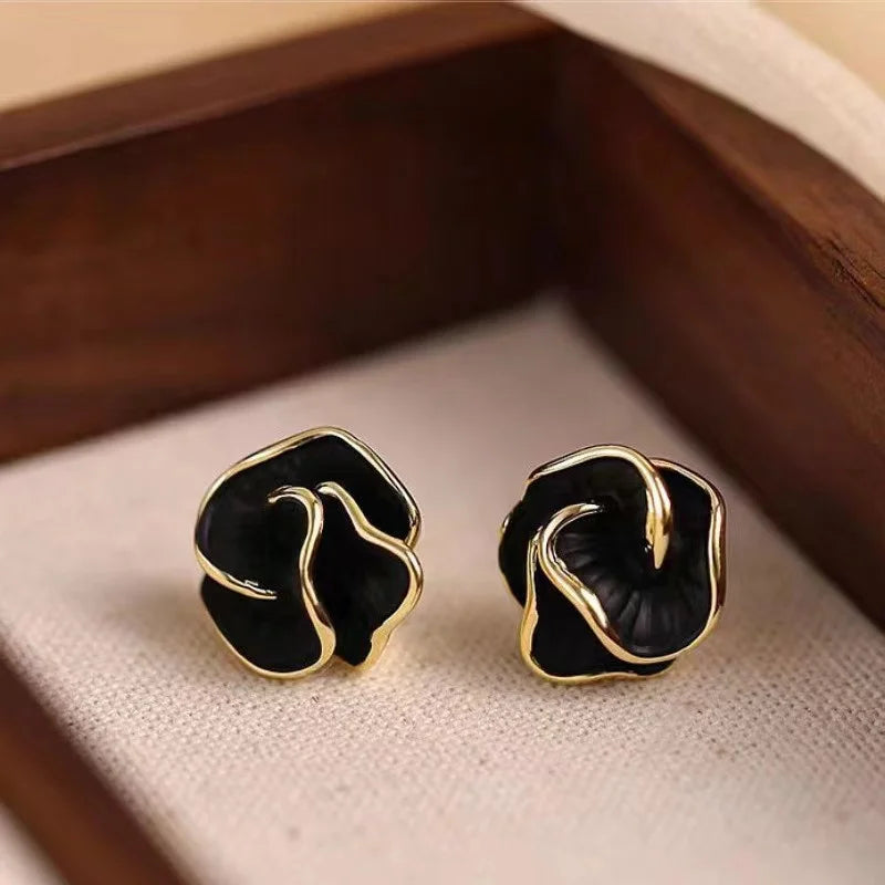 Zenat Black Enamel Flower Stud Earrings for Women