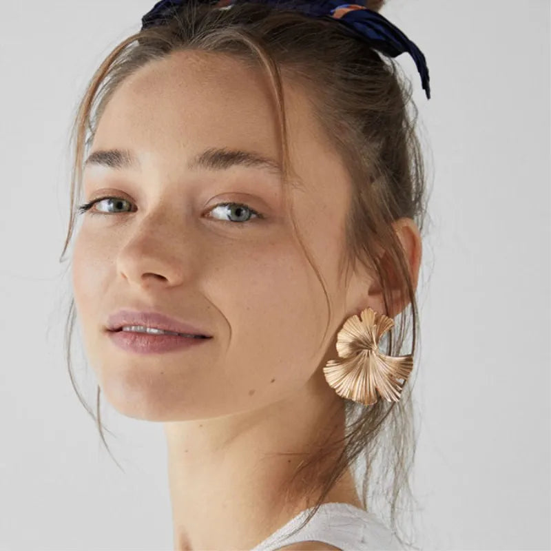 Zenat Geometric Ginkgo Leaf Drop Earrings