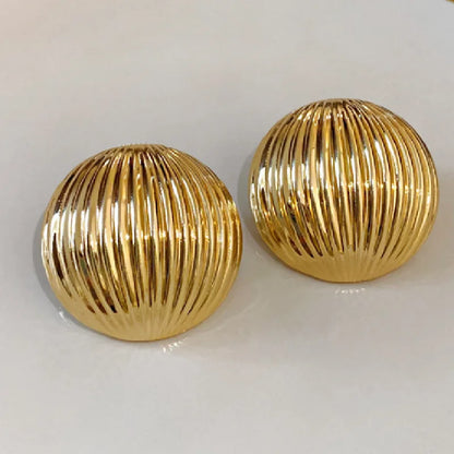 Zenat Golden Woven Clip-On Earrings – Geometric Non-Pierced