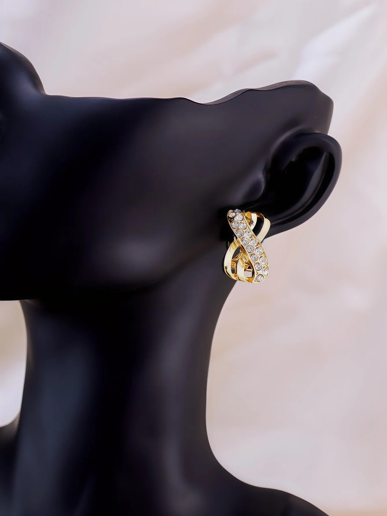 Zenat 5 Piece Bridal Set 18k Gold Plated Stylish Bow Infinity
