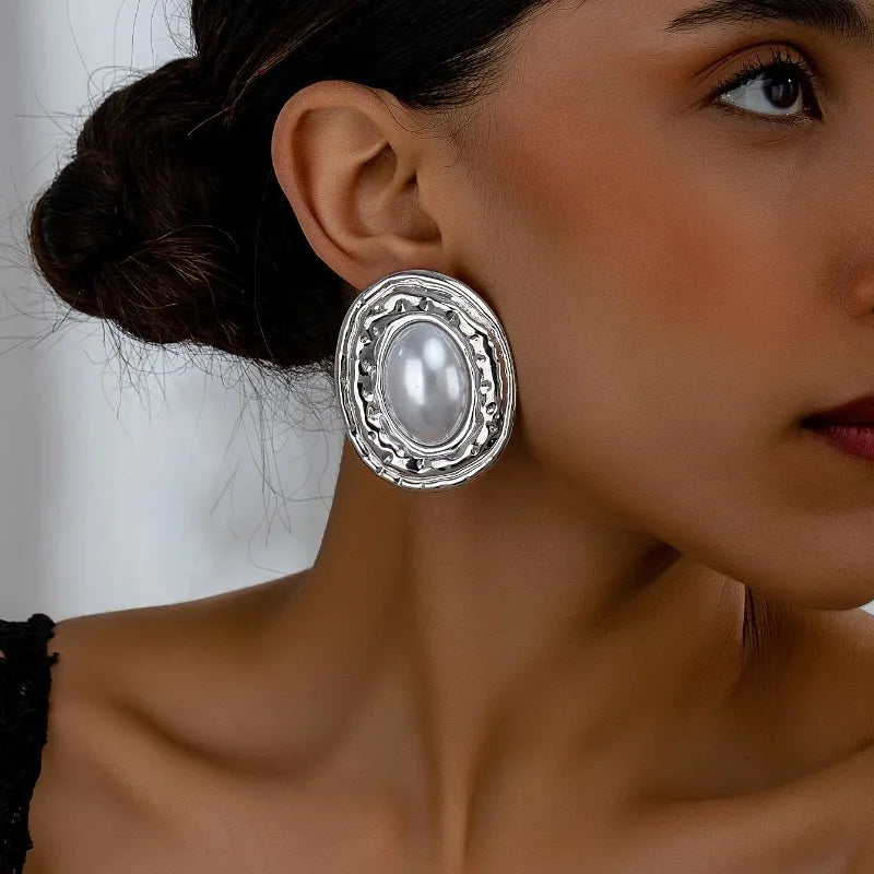 Zenat Round Geometric Stud Earrings – Women Party Gift