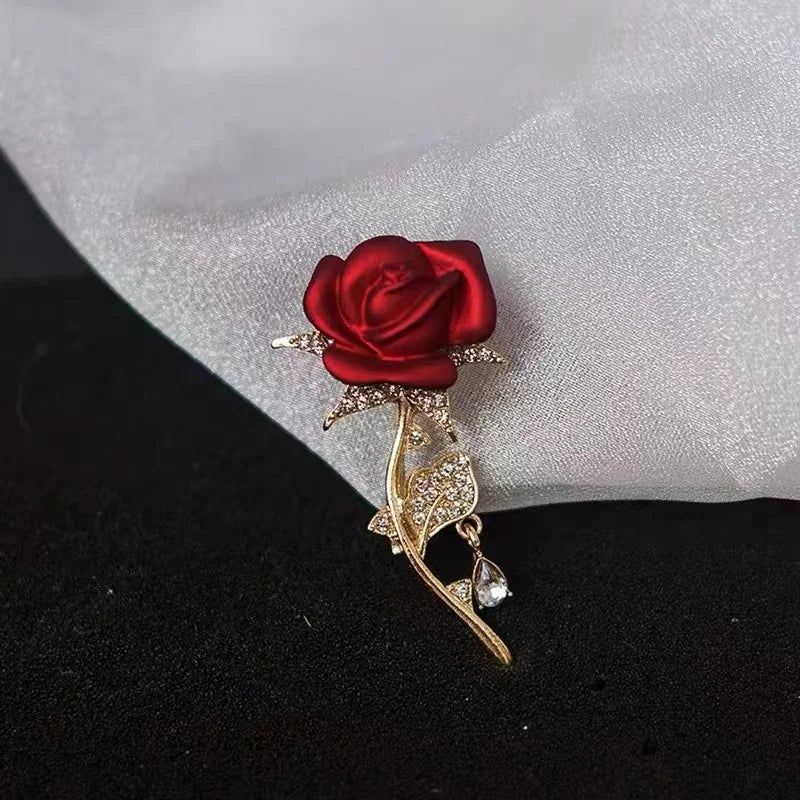 Zenat Sweet Flower Rhinestone Lapel Pin Brooch