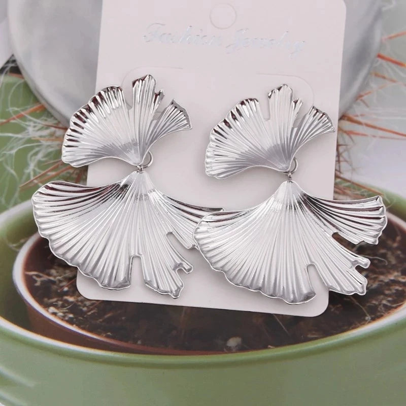 Zenat Geometric Ginkgo Leaf Drop Earrings
