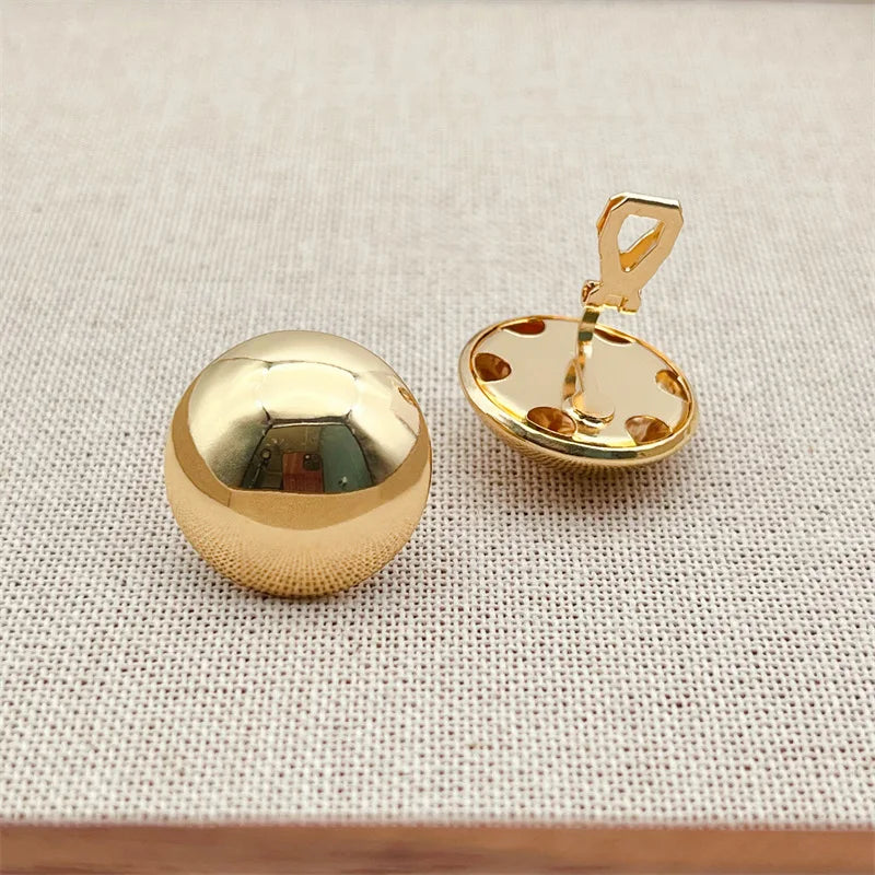 Zenat Golden Woven Clip-On Earrings – Geometric Non-Pierced