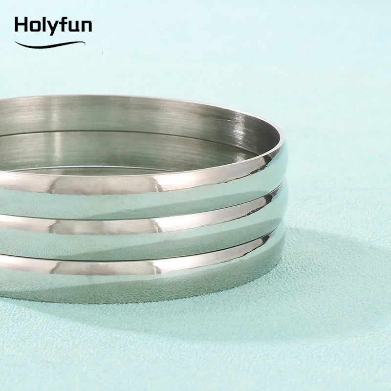 Gold Round Smooth Bangle Waterproof 316L Stainless Steel 18k