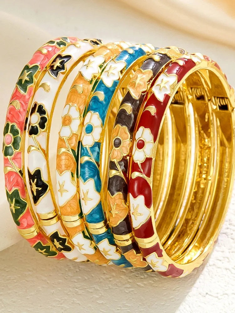 Elegant Enamel Dropped Glaze Flower Texture Closed End Bracelet For Women Retro Gold Copper Metal Bracelet Party Jewelry Gifts
