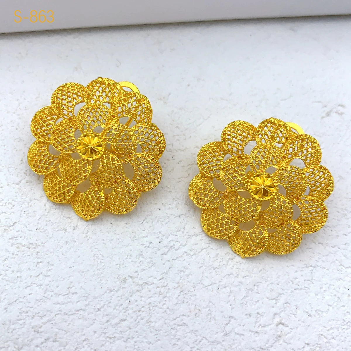 Zenat Luxury Flower Gold-Plated Necklace Set
