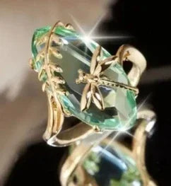 Zenat Green Oval Crystal Party Women's Ring