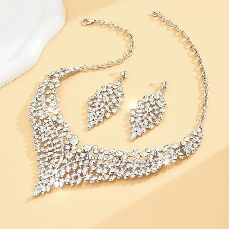 Zenat 3PC Conical Leaf Necklace Set for Dulhan
