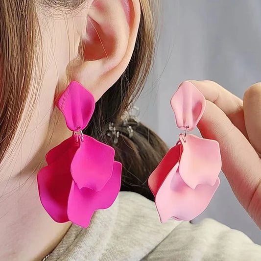 Zenat Korean Acrylic Petal Flower Tassel Earrings