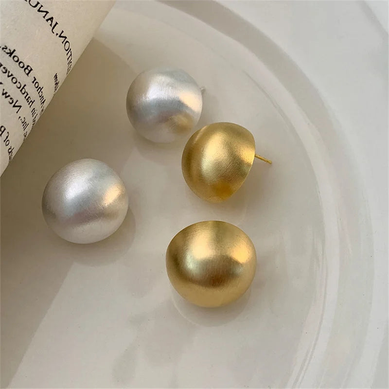 Zenat Brushed Frosted Semicircle Earrings – Luxurious 2023