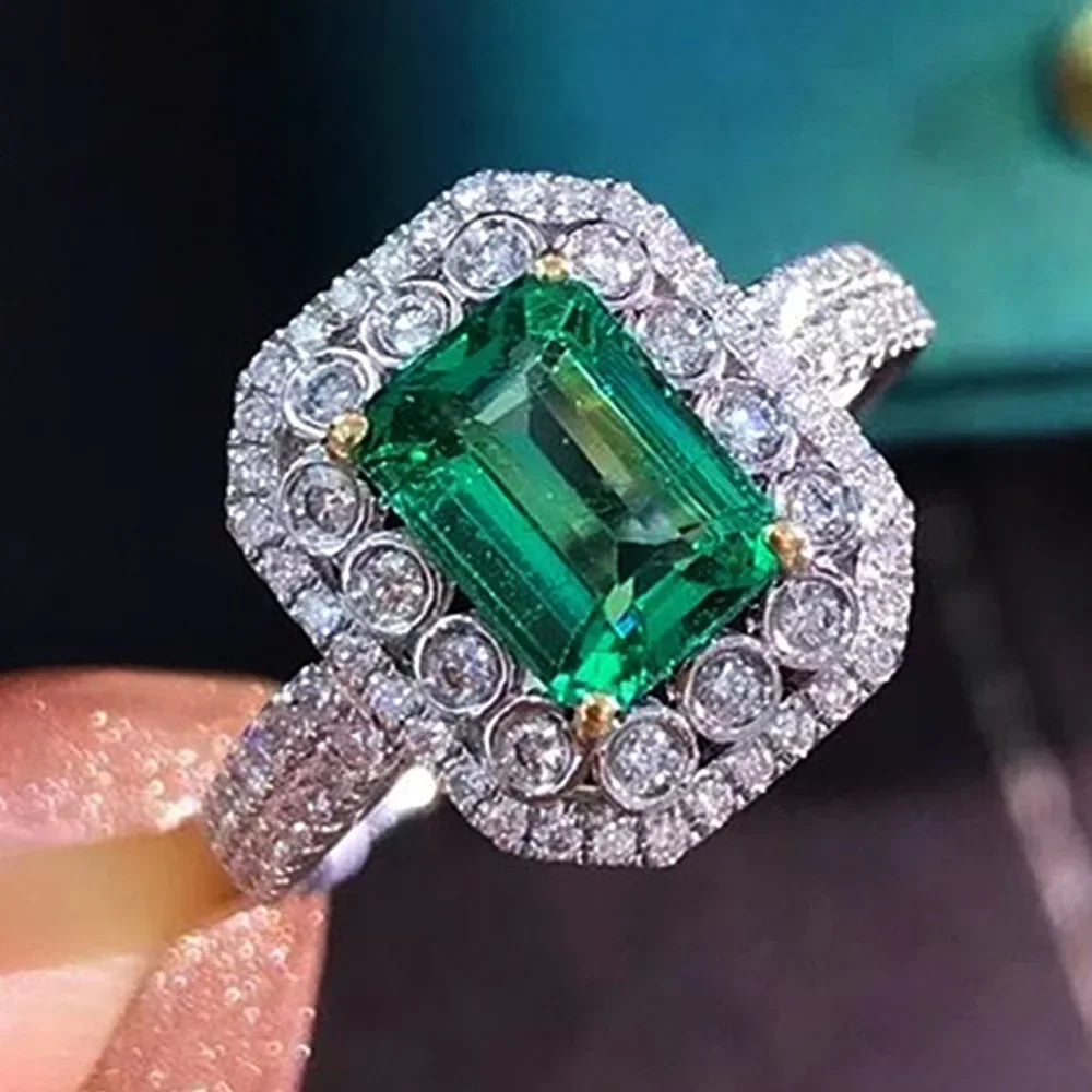 Zenat Sparkling Crystal Zircon Women's Ring