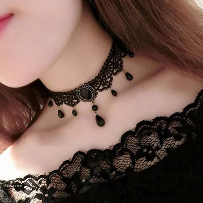 Zenat Gothic Black Lace Crystal Choker Necklace