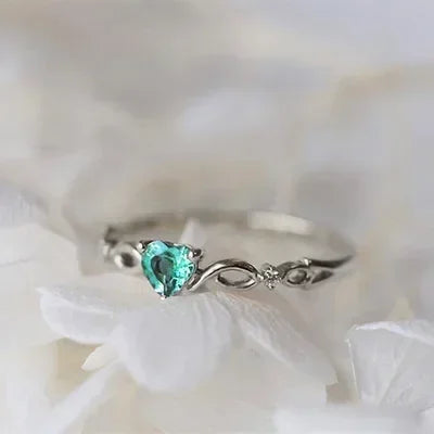 Zenat Green Oval Crystal Party Women's Ring