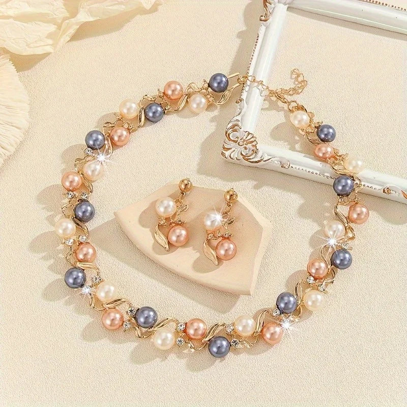 Zenat Luxury Pearl Necklace Leaf Style Set