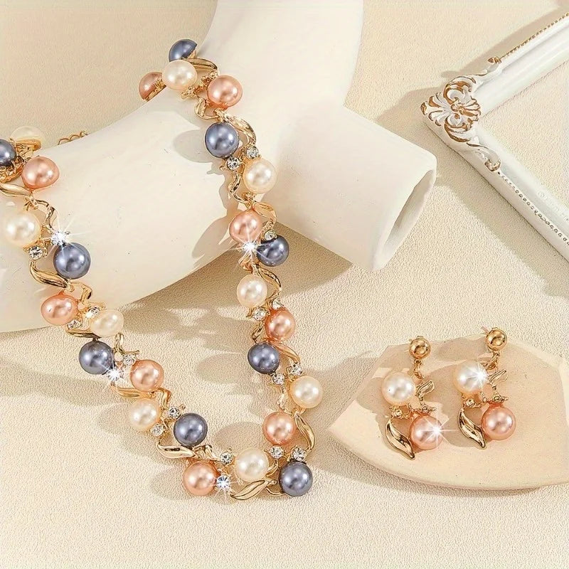 Zenat Luxury Pearl Necklace Leaf Style Set