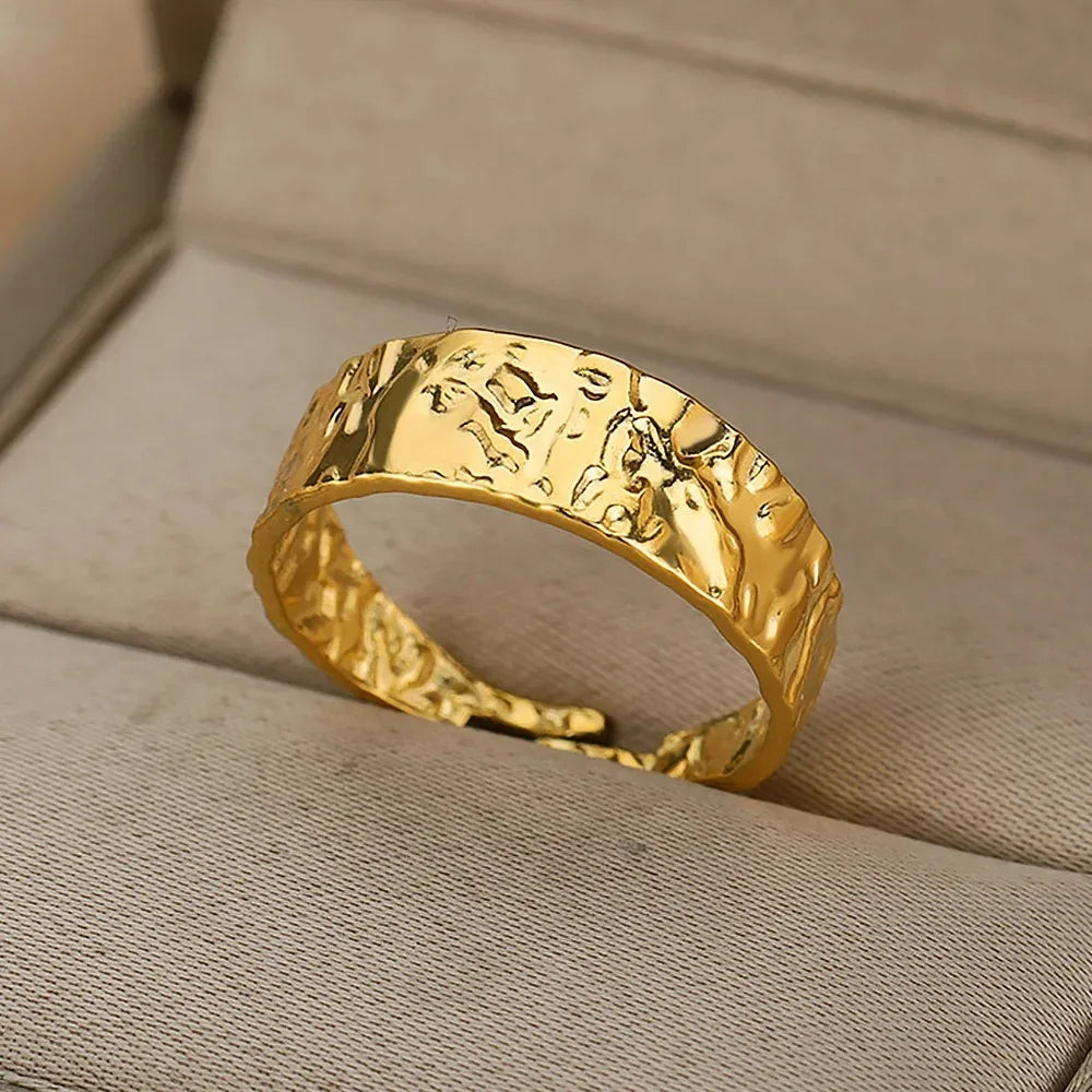 Zenat Zircon Heart Gold Adjustable Ring