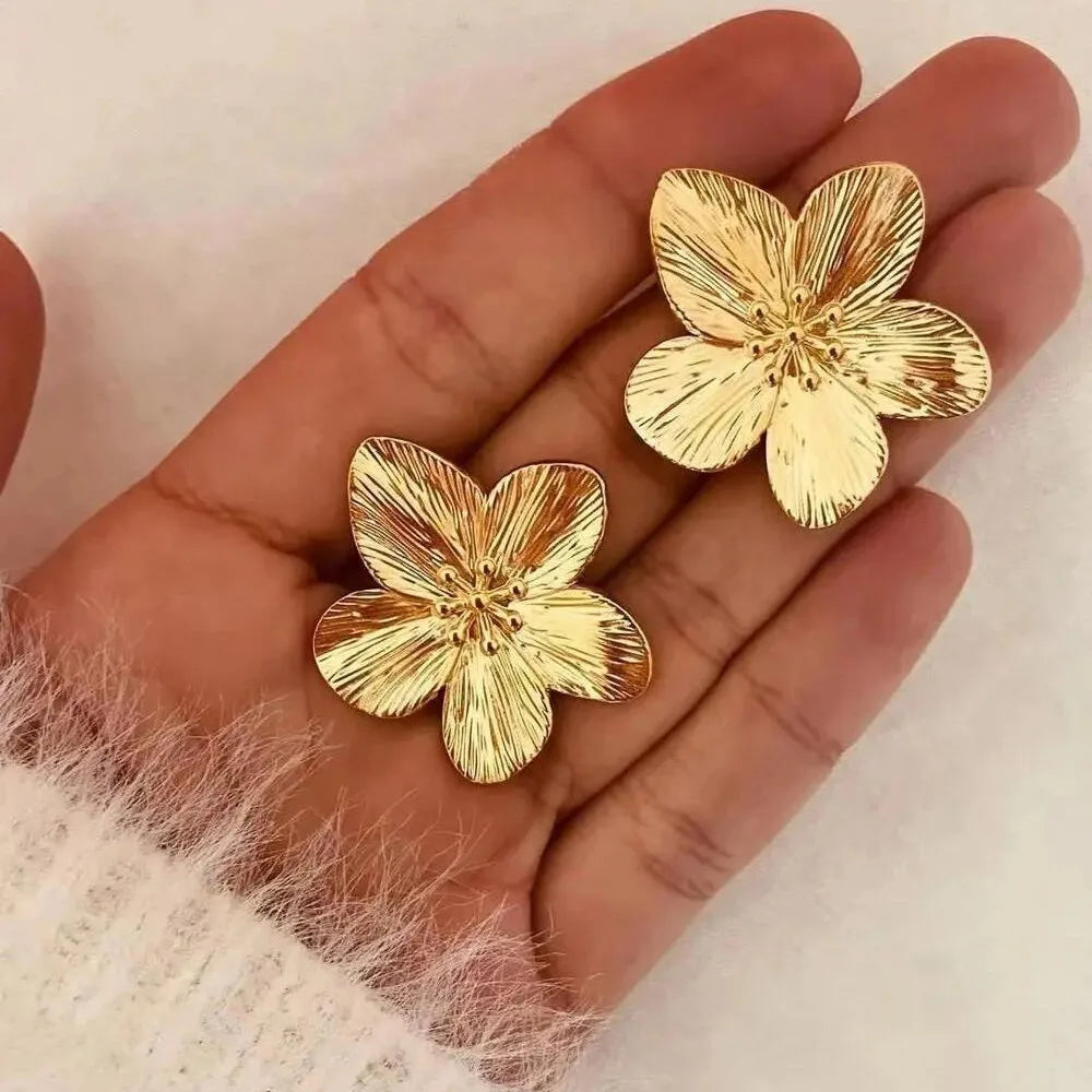 Zenat 2PC Stainless Steel Flower Earrings – Trendy Party