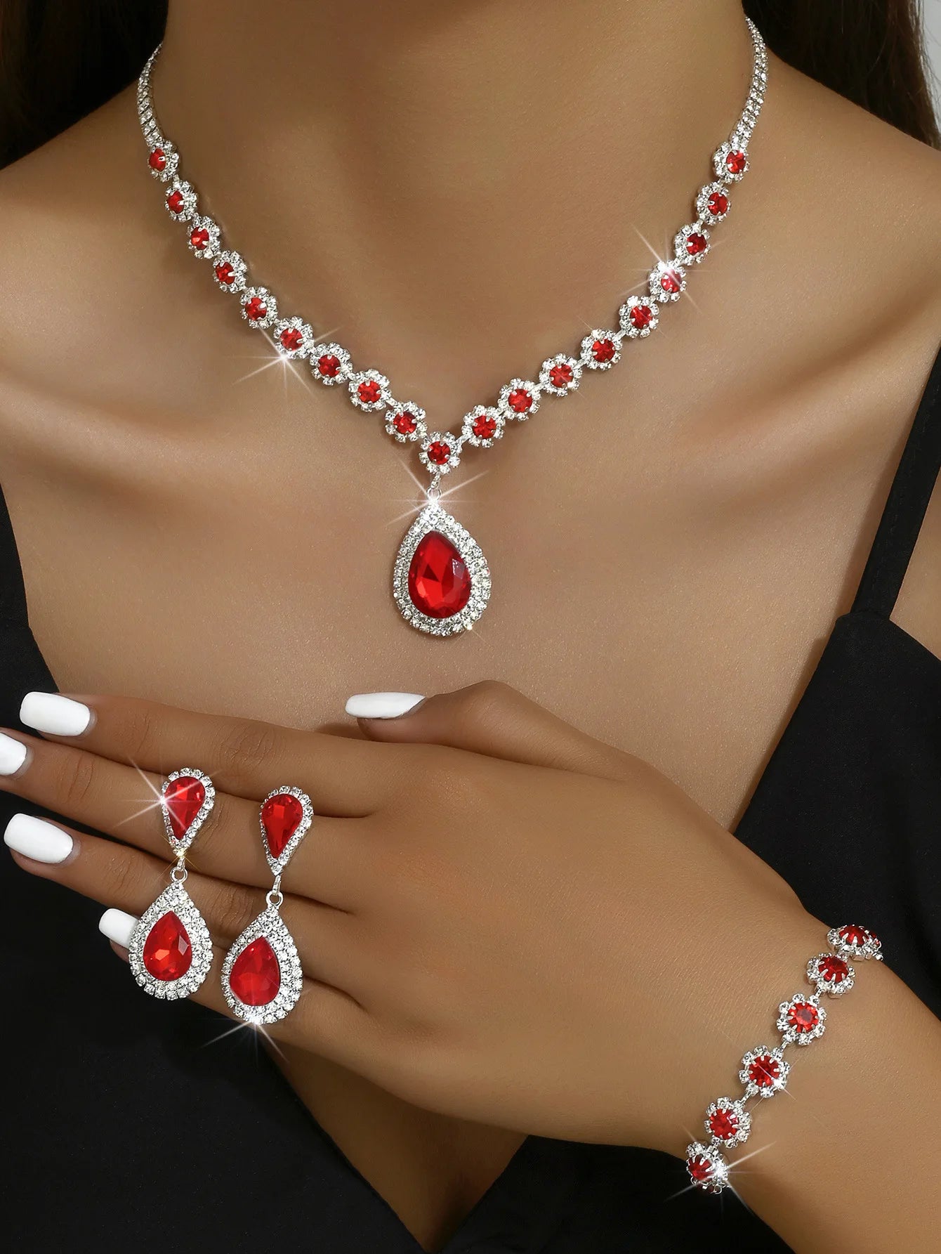 Minimalist Water drops Jewelry Set for Women Crystal Necklace Bracelet Earrings Set Gift Banquet Wedding Anniversary Accessories