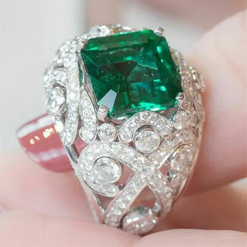 Zenat Sparkling Crystal Zircon Women's Ring