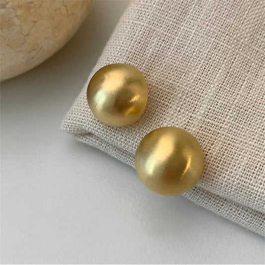 Zenat Brushed Frosted Semicircle Earrings – Luxurious 2023