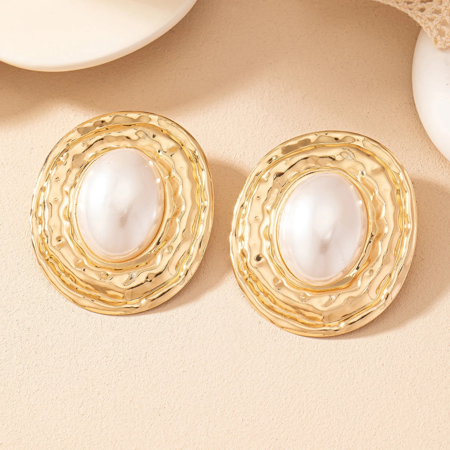Zenat Round Geometric Stud Earrings – Women Party Gift