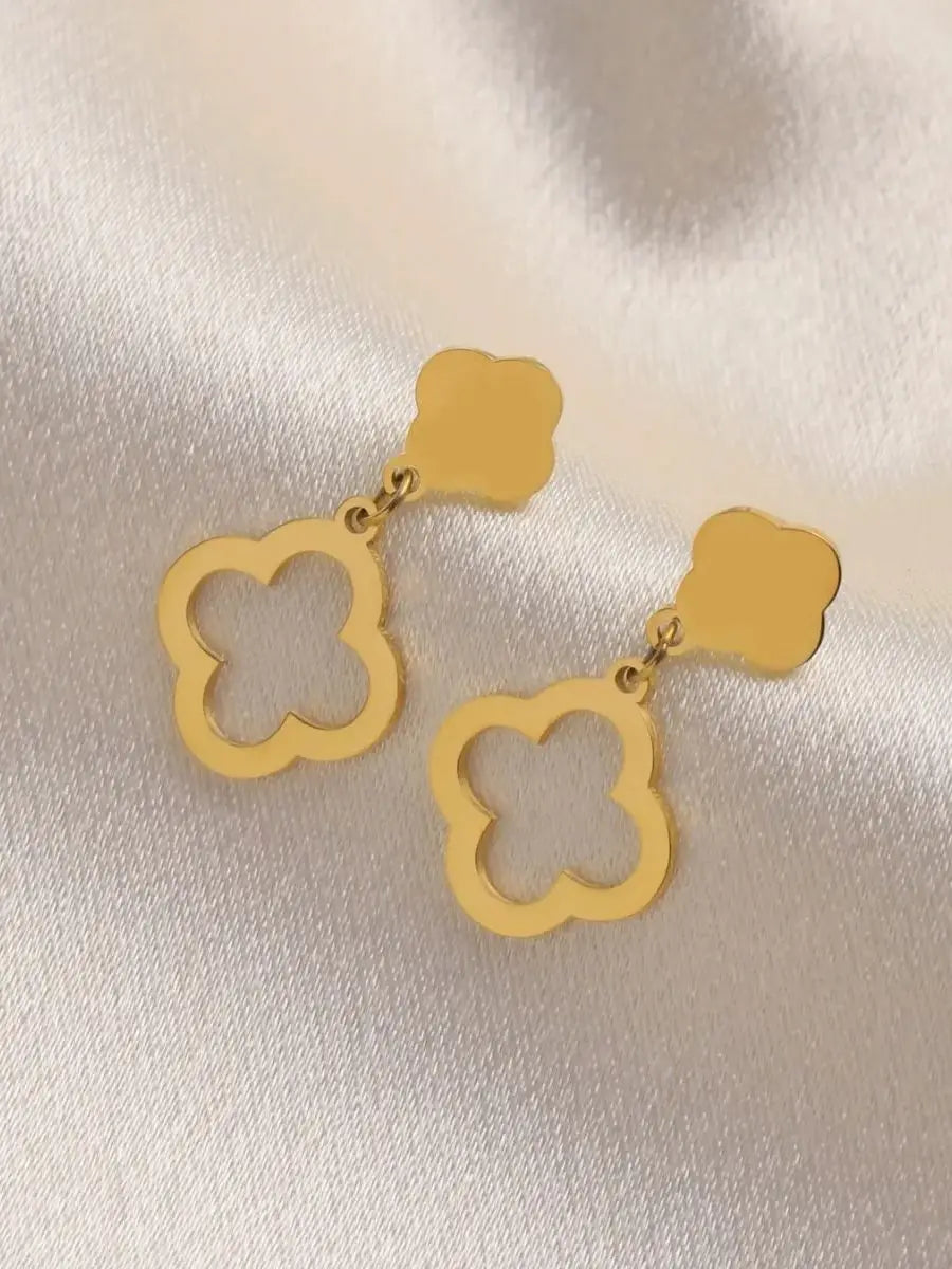 Zenat Hollow Four-Leaf Flower Earrings – Elegant Fashionable