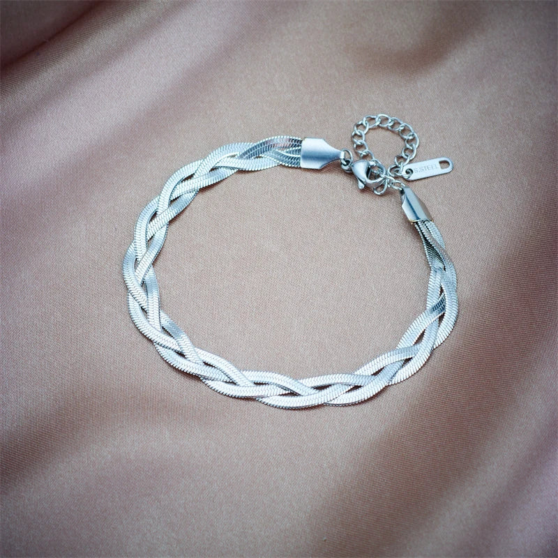 Zenat Stainless Steel Crossover Chain Necklace Bracelet
