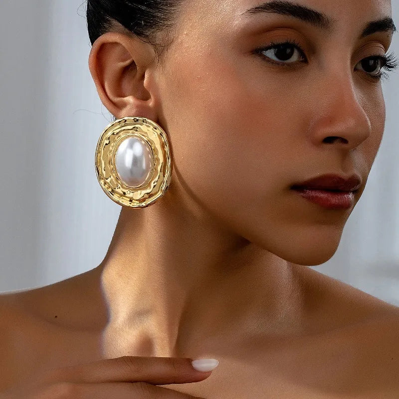 Zenat Round Geometric Stud Earrings – Women Party Gift