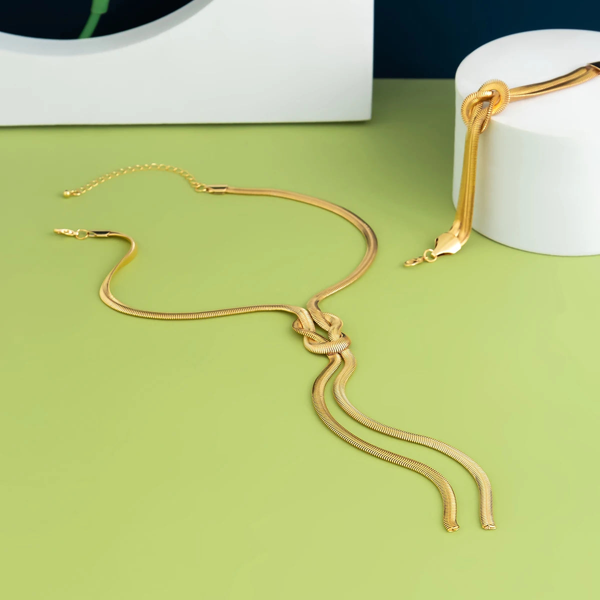 Zenat 2PC Snake Twisted Chain Necklace & Bracelet