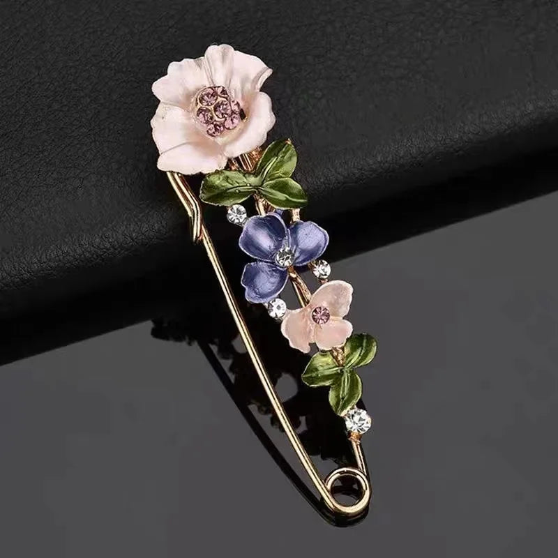 Zenat Sweet Flower Rhinestone Lapel Pin Brooch