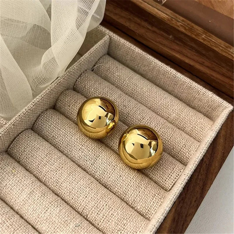 Zenat Brushed Frosted Semicircle Earrings – Luxurious 2023