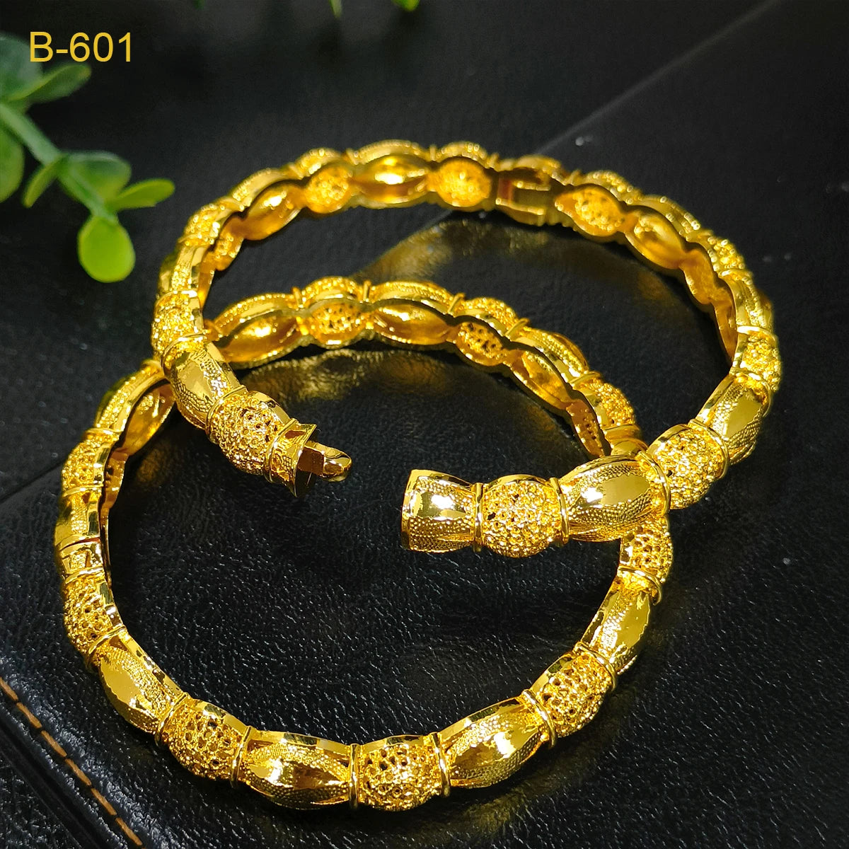 Zenat Luxury 24K Gold Plated Wedding Bangles