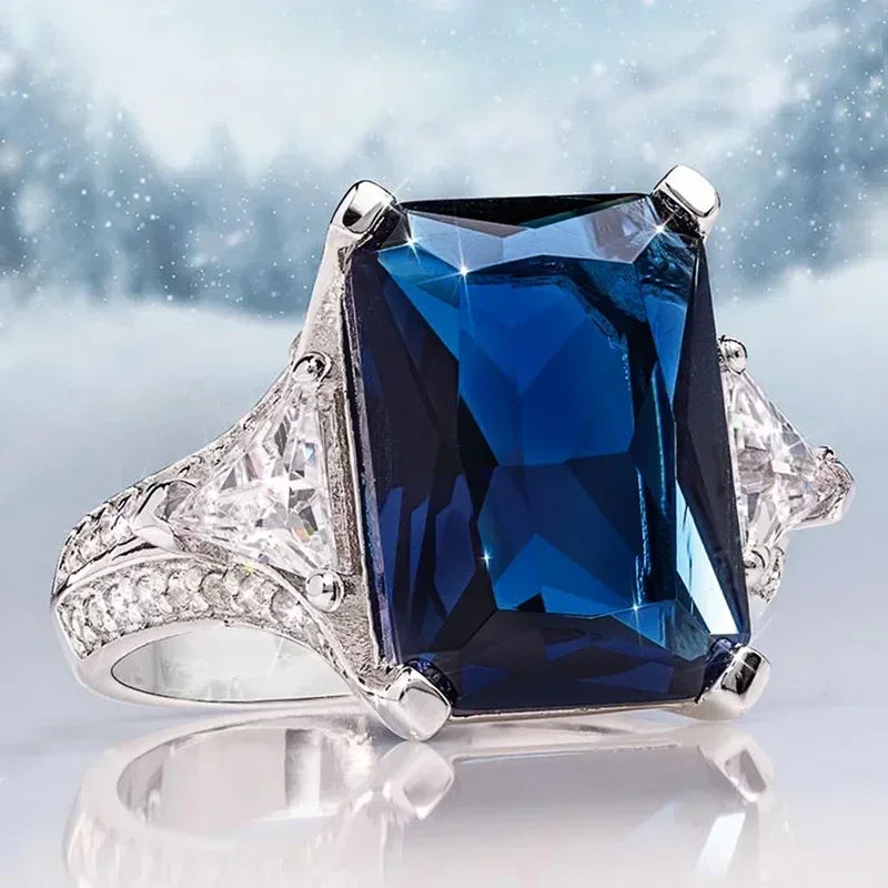 2025 New Blue Cube Zircon Ring Fashionable and Elegant High End Women's Bridal Wedding Luxury Personalized Jewelry Accessories