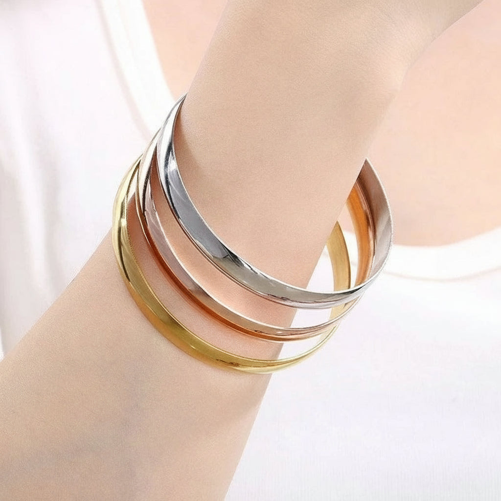 Gold Round Smooth Bangle Waterproof 316L Stainless Steel 18k