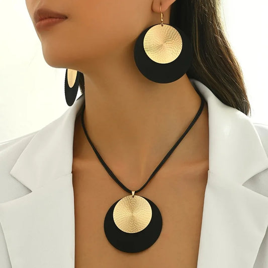 Zenat 3PC Earrings & Necklace Set – Geometric Jewelry