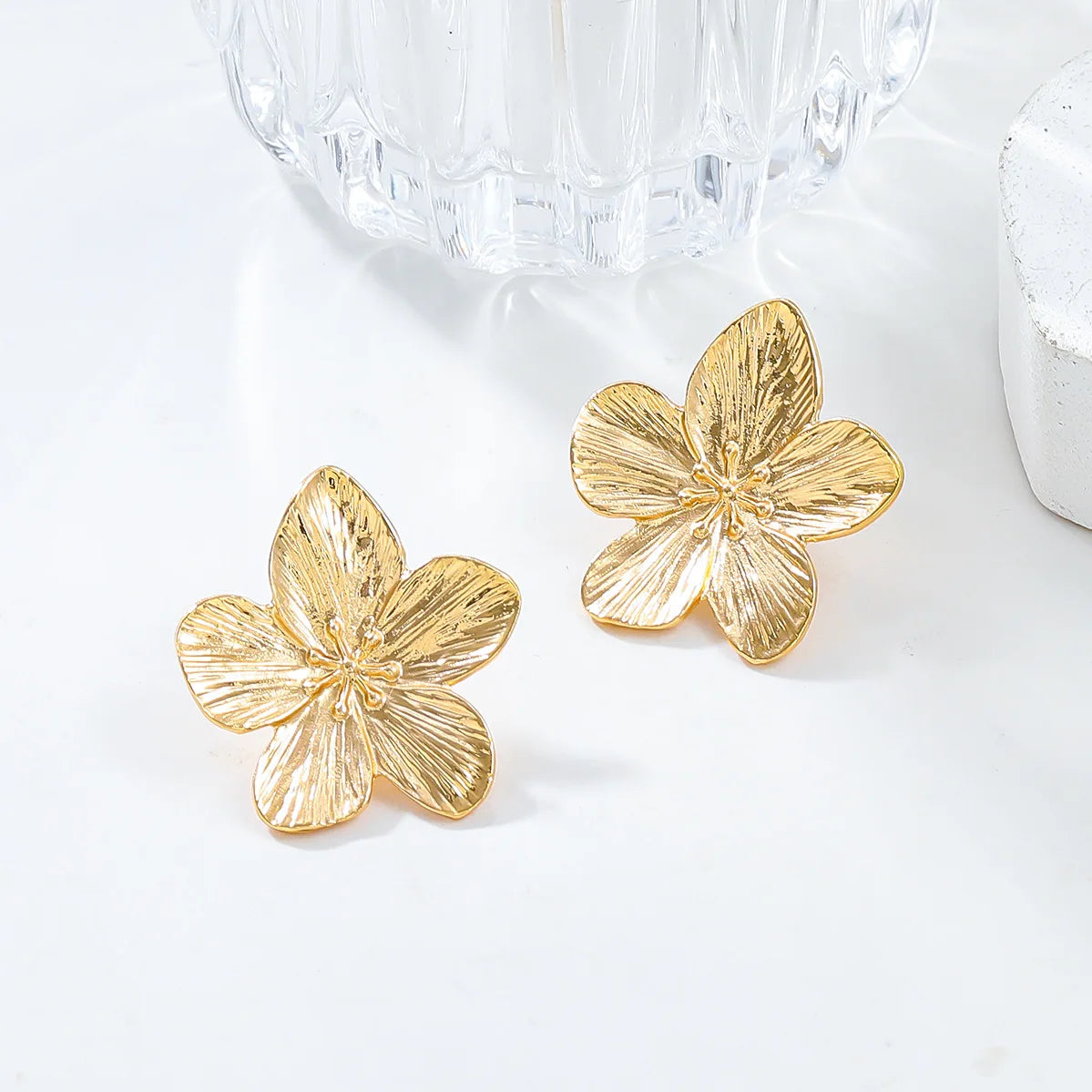 Zenat 2PC Stainless Steel Flower Earrings – Trendy Party
