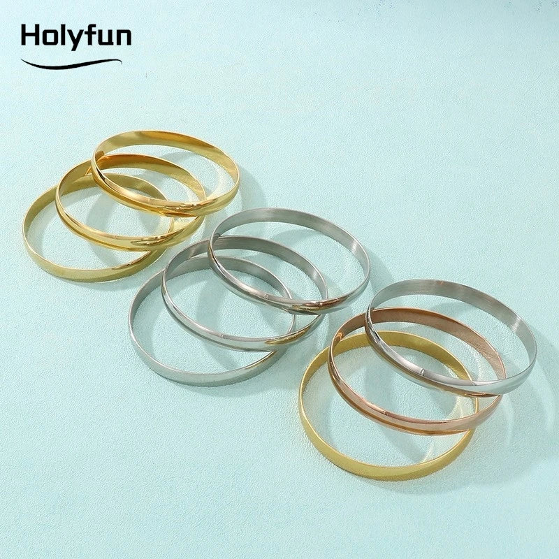 Gold Round Smooth Bangle Waterproof 316L Stainless Steel 18k