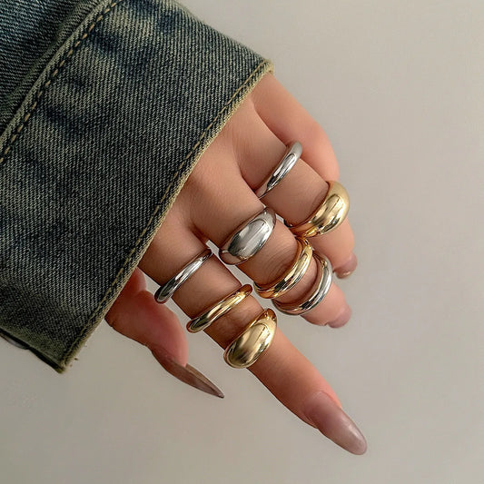 Zenat 8-Piece Chunky Mixed Metal Rings Set