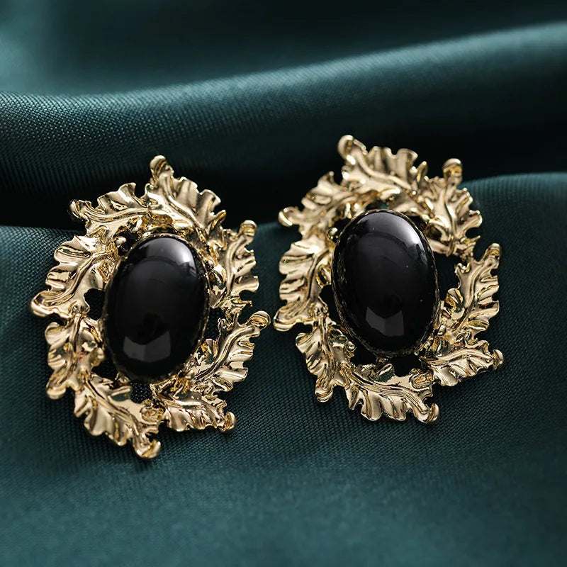 Zenat Golden Woven Clip-On Earrings – Geometric Non-Pierced